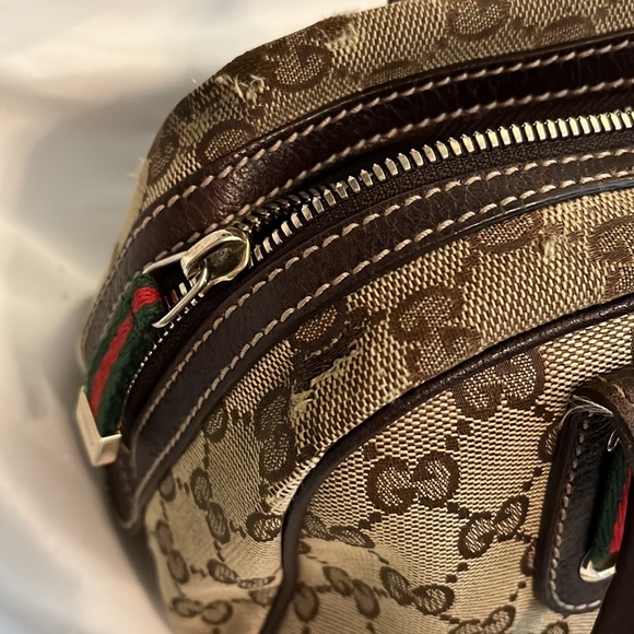 Vintage authentic Gucci handbag - Picture 7 of 16